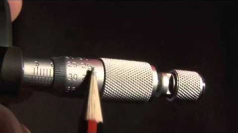 PHYS1001 Lab 8 NEWTONS RINGS VERNIER SPHEROMETER