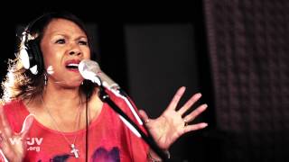 Candi Staton - "I Ain't Easy to Love" (Live at WFUV) chords