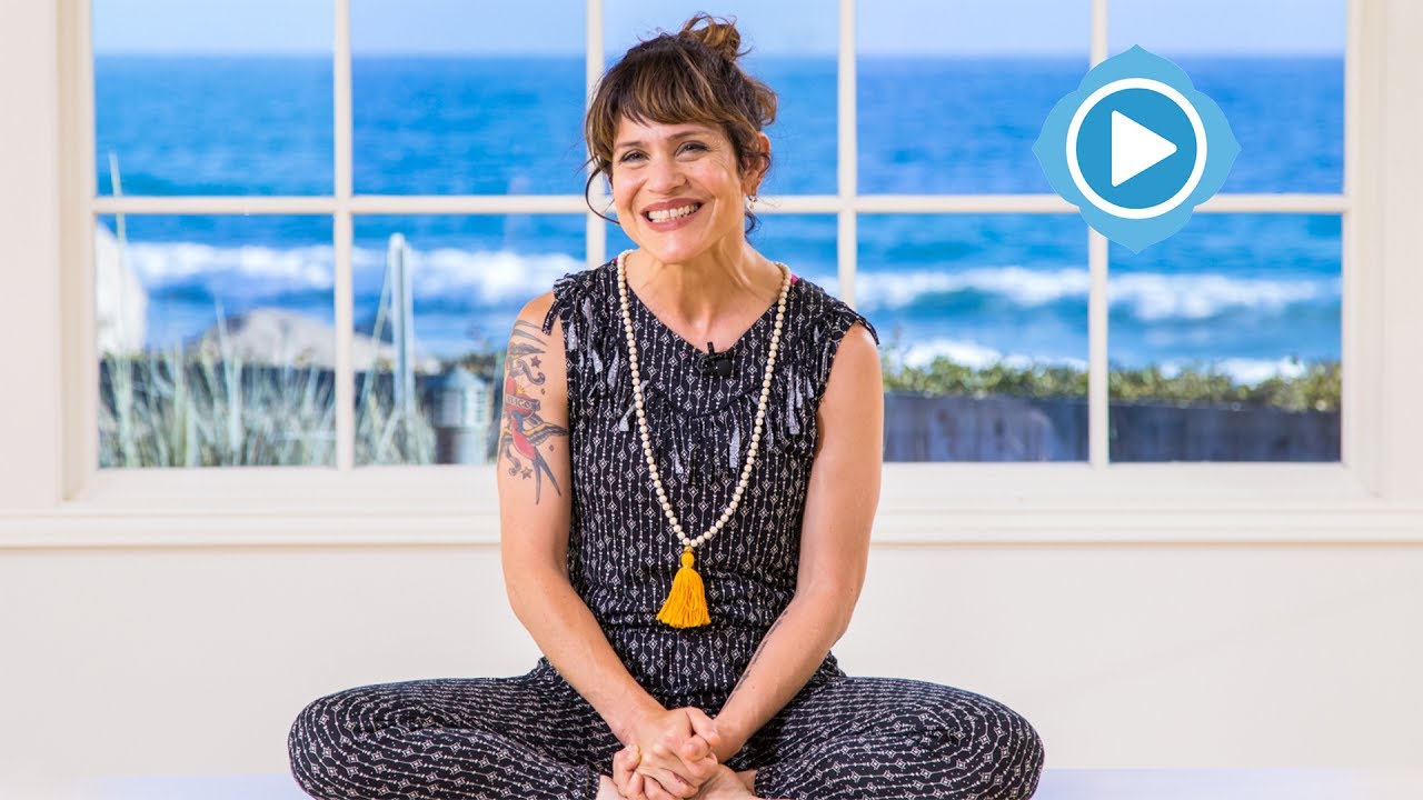 About Jasmine Tarkeshi yoga para niños
