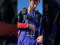 Er hängt sich an das Flugzeug😮💨🪂 | Max Manow #skydiving