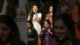 तम्मा तम्मा लोगे |Bappi Lahiri &amp; Anuradha Paudwal| &quot;Indian idol S14 #shorts #80s #hindisong #dance