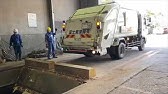 Garbage Truck Collecting Garbage From Big Garbage Bin Youtube Video 働く車 ゴミ収集車 アメリカ Youtube Garbage Truck Collecting Garbage From Big Garbage Bin Youtube Video 働く車 ゴミ収集車 アメリカ Youtube