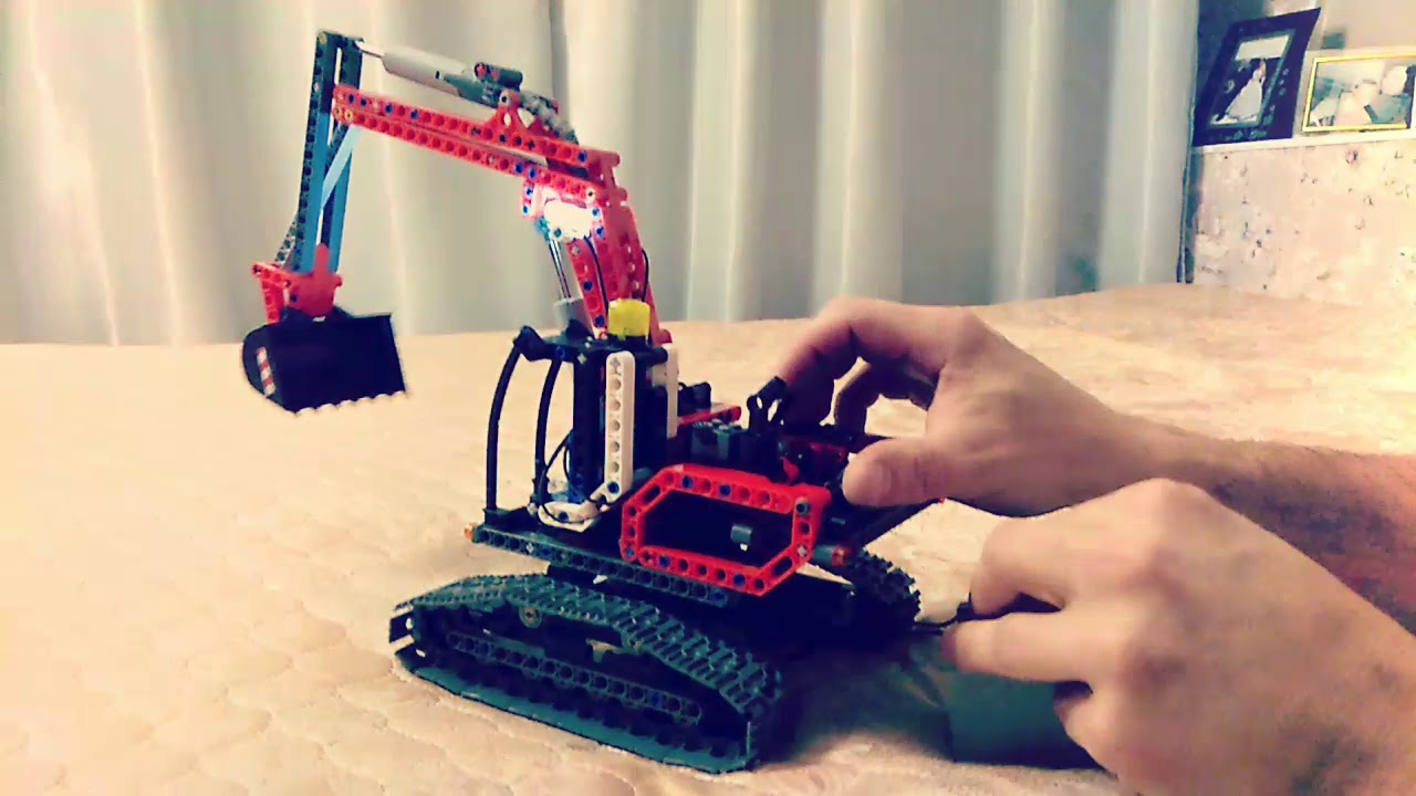 King 90022 (Lepin 20025) Экскаватор