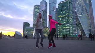 Танцы по  Москве