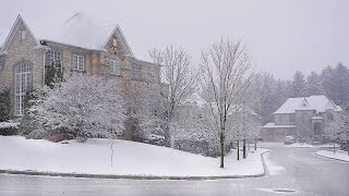 Relaxing Winter Snowfall❄️Toronto Suburbs Beautiful Cozy Homes and Winter Ambience 4K