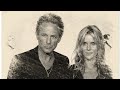 Lindsey Buckingham Is Getting A Divorce