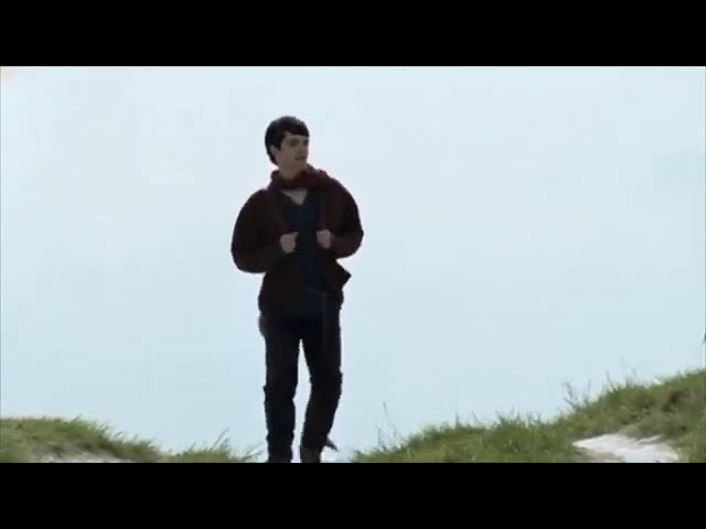 Merlin season 1 episode 1 arrive at Camelot