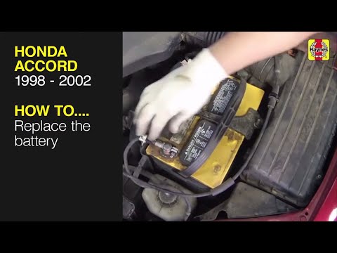 How to replace the battery on the Honda Accord 1998 to 2002