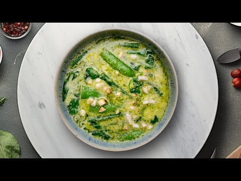 Thai Green Curry - Vegan Spicy Bowl Recipe Idea