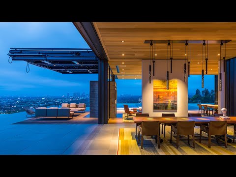Видео: Модерната резиденция в Калифорния се отвори към драматичен пейзаж