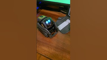 Turn to the right! #ai #robot #vector #shorts #shortvideo #viralvideo #subscribe #short #youtube