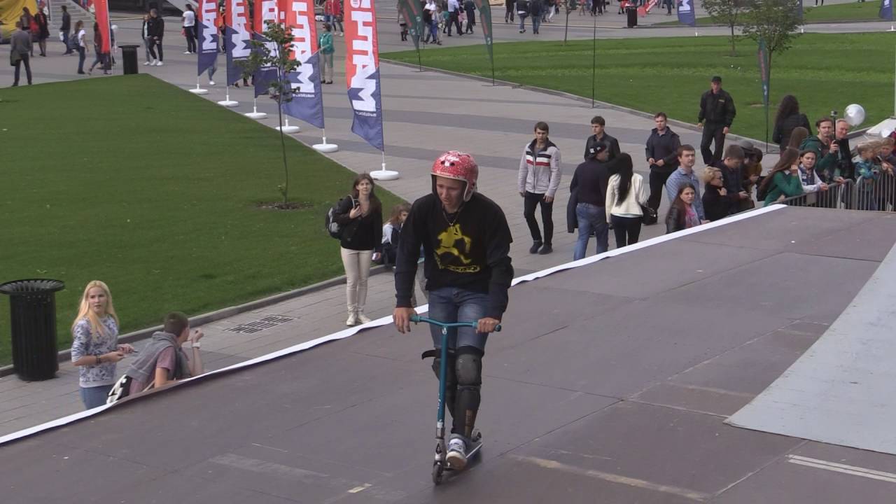 Булушев Дмитрий - новички финал самокат KICK&GO - День города в "Парке легенд", Москва 20160910