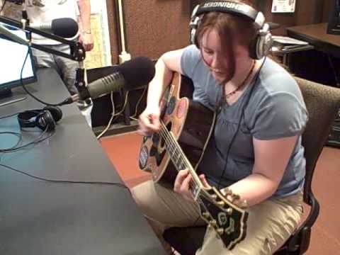 GLT In Studio Performance -- Shannon Curfman