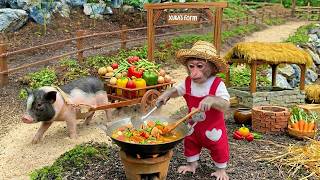 Monkey Xuka harvests fresh vegetables to make vegetable soup for piggy