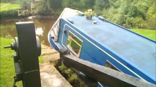 How not to barge thru a lock