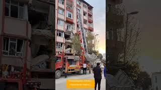 Hebebühne In Die Zerstörte Wohnung