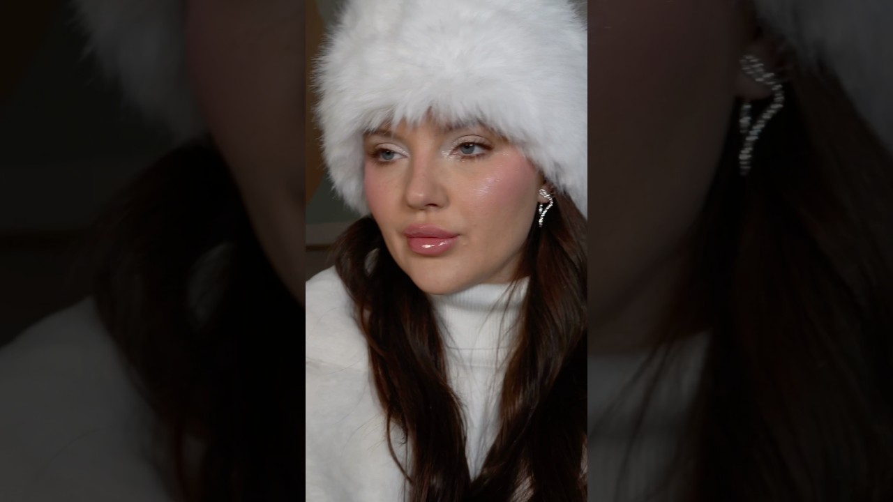 Easy Christmas Eve makeup 🤍 