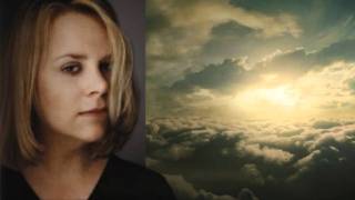 Watch Mary Chapin Carpenter Holding Up The Sky video