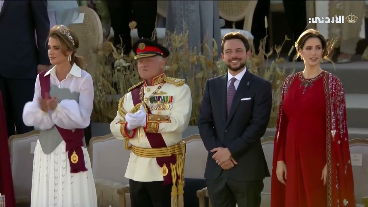 العرض العسكري في موقع الفعالية الوطنية بمناسبة اليوبيل الفضي