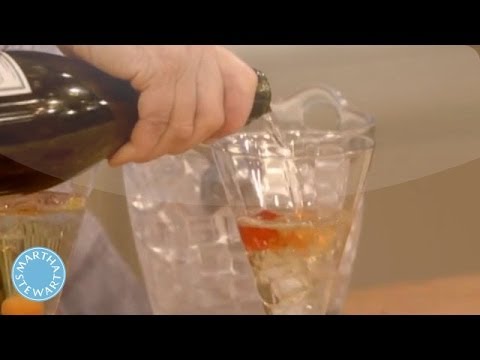 white-wine-spritzer---martha-stewart