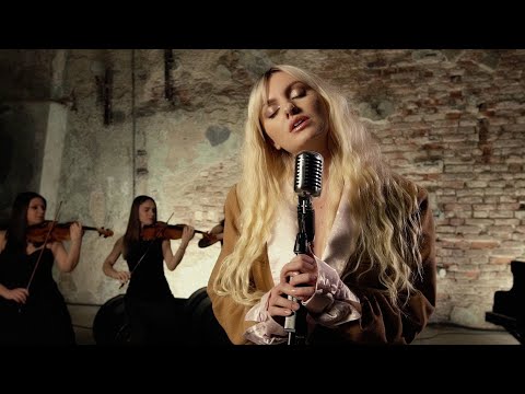 Alexandra Stan - Obsesii I Acoustic Version