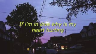 Video thumbnail of "Clairo - 2 Hold U [Lyrics]"