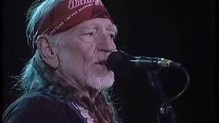 Video thumbnail of "WILLIE NELSON Help Me Make It Through The Night 2007 LiVe"