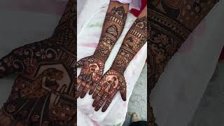 figure mehndi design ❤️ #bridalmehndidesign #hennatattoodesign #mehndi #henna #viral