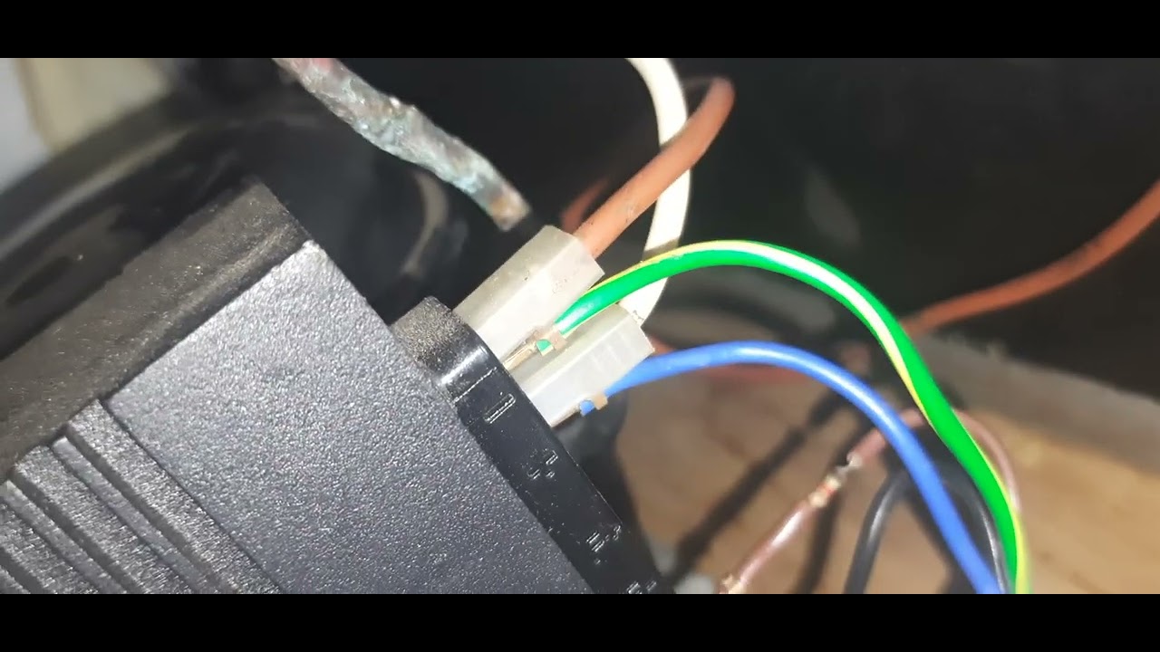 motor geladeira 12v 24v gelando muito mais com RESISTOR de 1500 ohms ou 1.5k