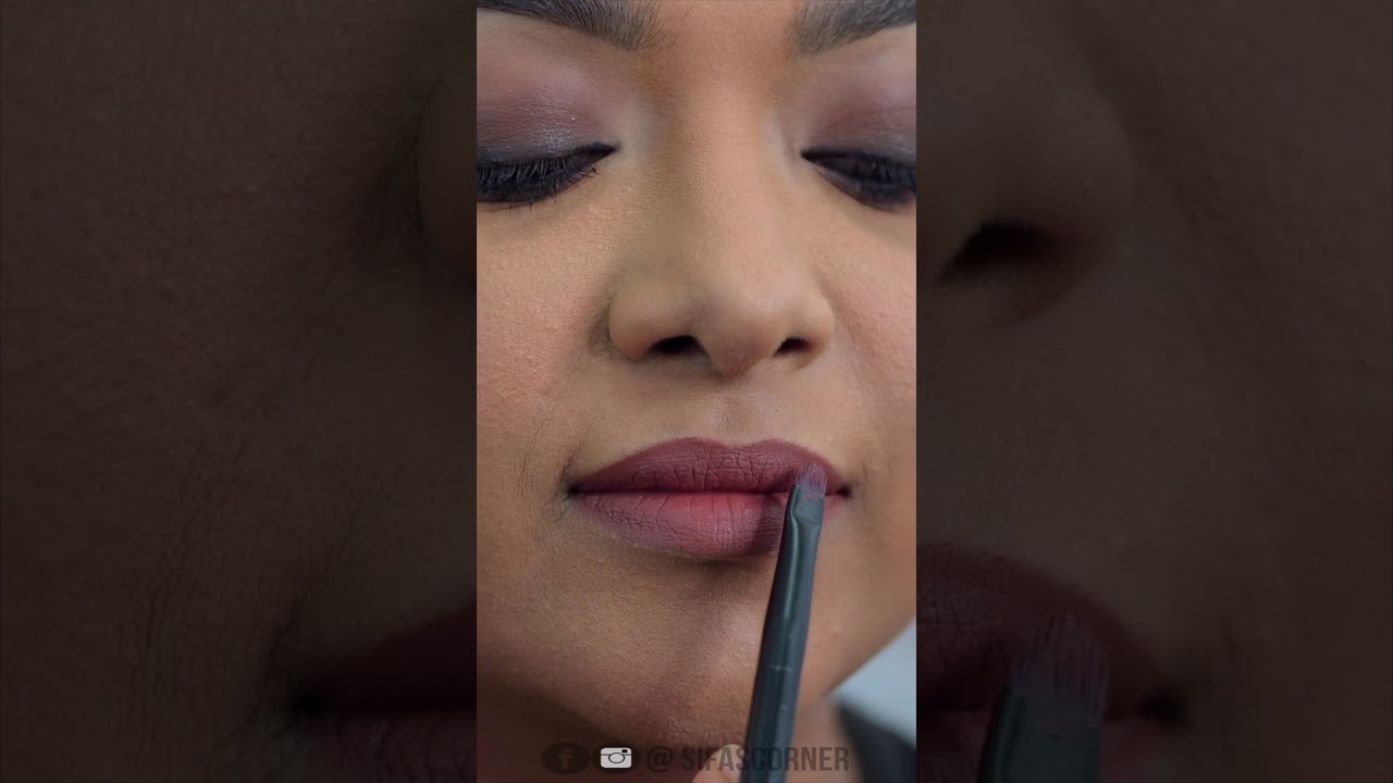 How to Get a Neutral Rose Lip Color 