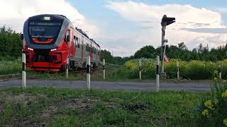 РА3-053 с пригородным поездом Александров-Иваново