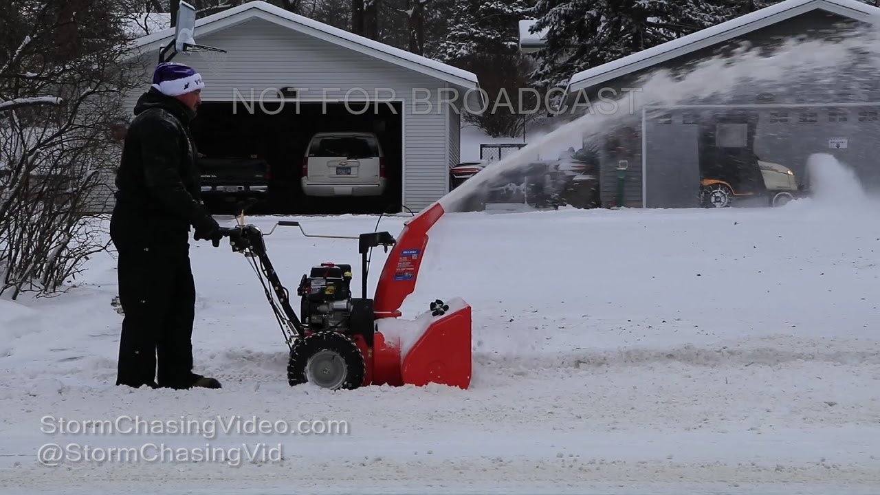 Twin Cities Bitter Cold & Snow Cleanup - 12/17/2016