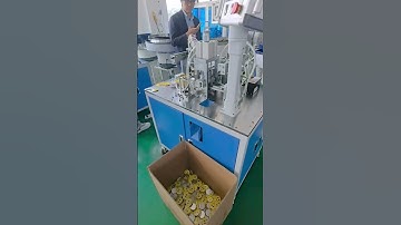 Photo Pin Button automatic making machine #smallbusiness #button making machine  #photomagnets