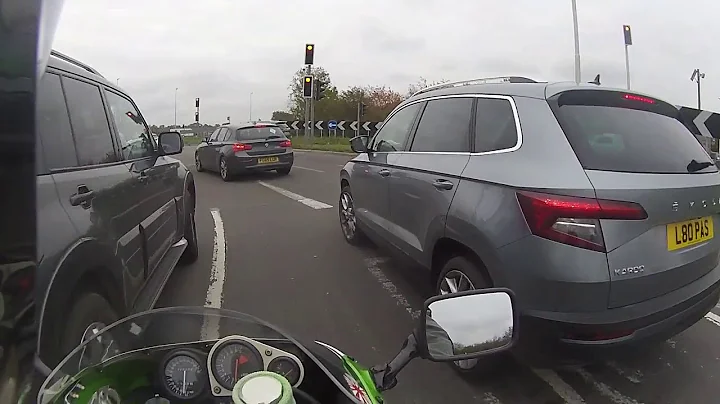 Rev Bomb - Super Sausage Ride Out & Motovlogger Meet Up