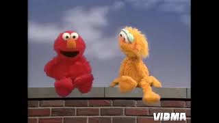 Sesame Street Playing Zoe Says