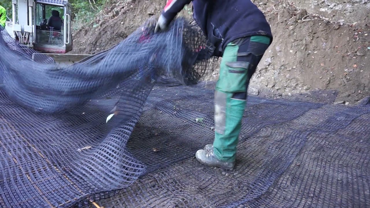 Teileinblick bau Geogitter I Hangsicherung Forststraßenbau I ÖBF Ossiacher Tauern