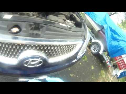 How to replace hyundai veracruz side maker light bulbs?