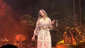 Lana Del Rey in Vancouver - Norman Fucking Rockwell 09/30/19