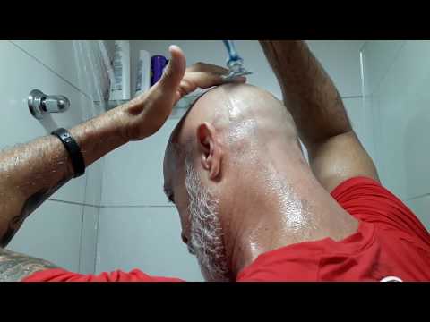 Vídeo: Quantas Vezes Para Raspar Uma Cabeça Careca