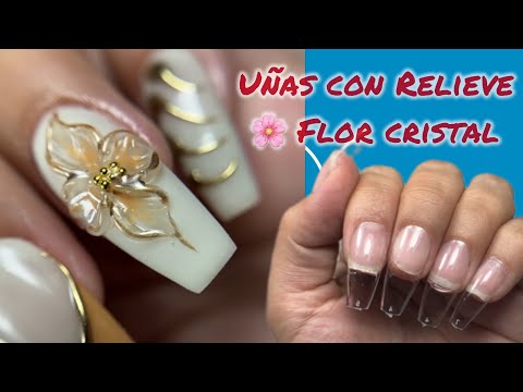 Cómo aplicar uñas soft gel y como hacer flor con gel cristal .