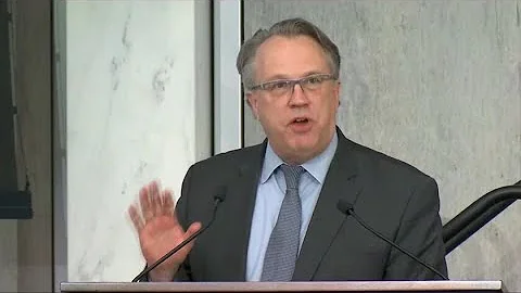 Fed's Williams Says Covid Didn't End Era of Low Rates