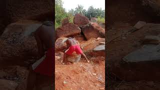 Download Lagu Batunya di ranjang rajang MP3