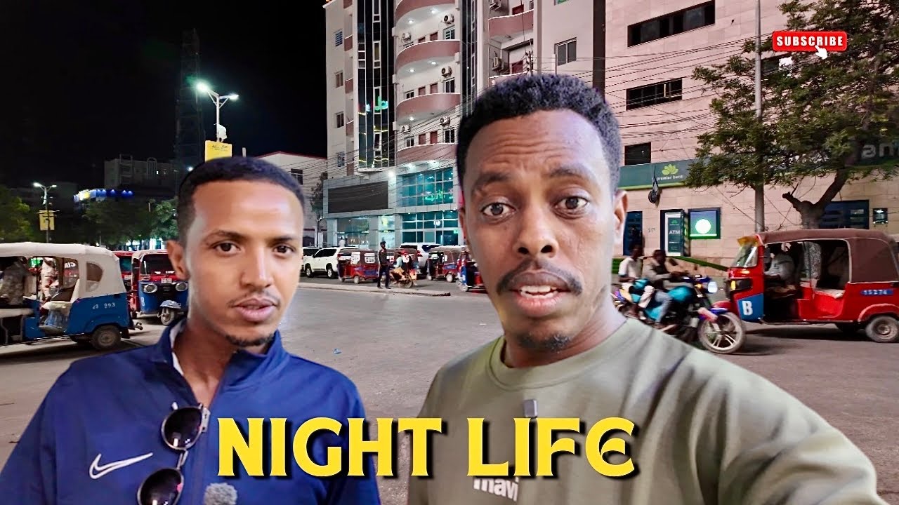 Ночная жизнь в Могадишо. |Ночная жизнь в Могадишо|.