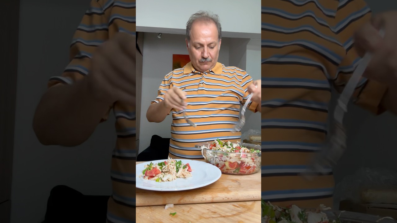 Tavuk Göğsünden Salata Yaptım #yemektarifi #yemektarifleri #tarif #yemek #sebzeyemekleri