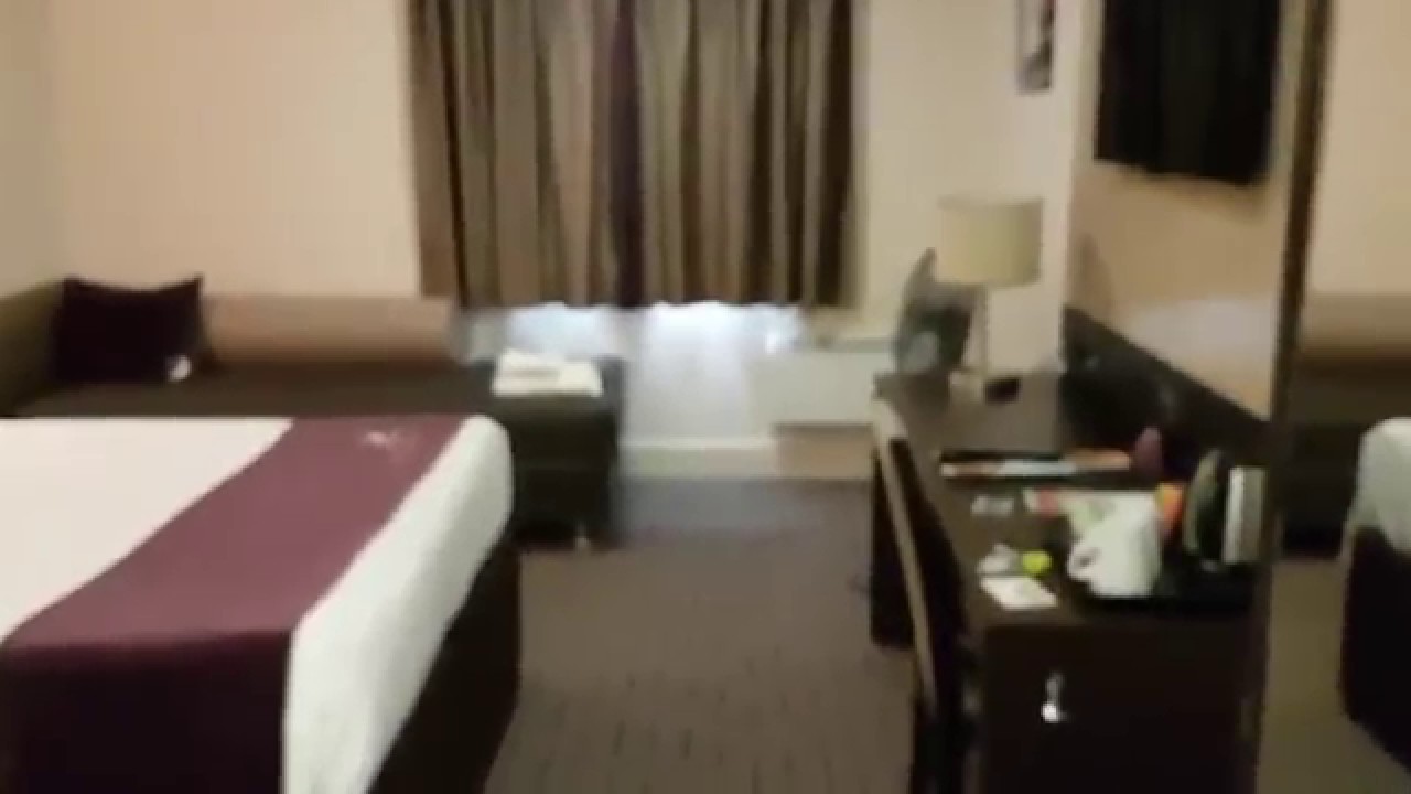 Premier Inn Dover room tour - YouTube