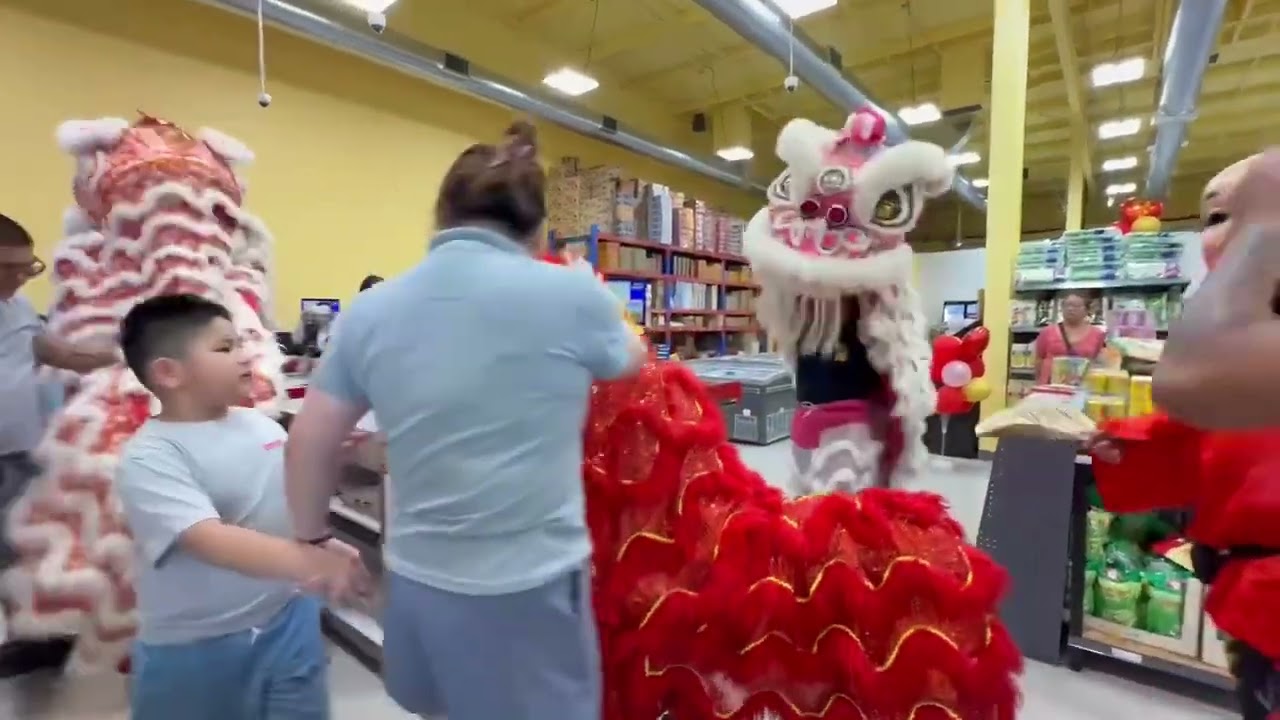 Hung Viet Dragon Lion Dance Association Performance At Ever Rise market Yukon,OK