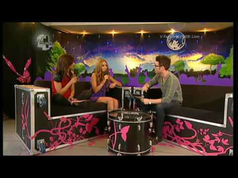 01 Frankie Sandford & Una Healy (The Saturdays) - Interview (V Festival - 22nd August 2009-4music)