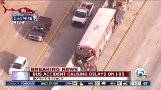 Bus crash creates major delays on I-95