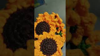 sunflower theme . If you want inbox our Facebook page. #crochet #trending #colortheme