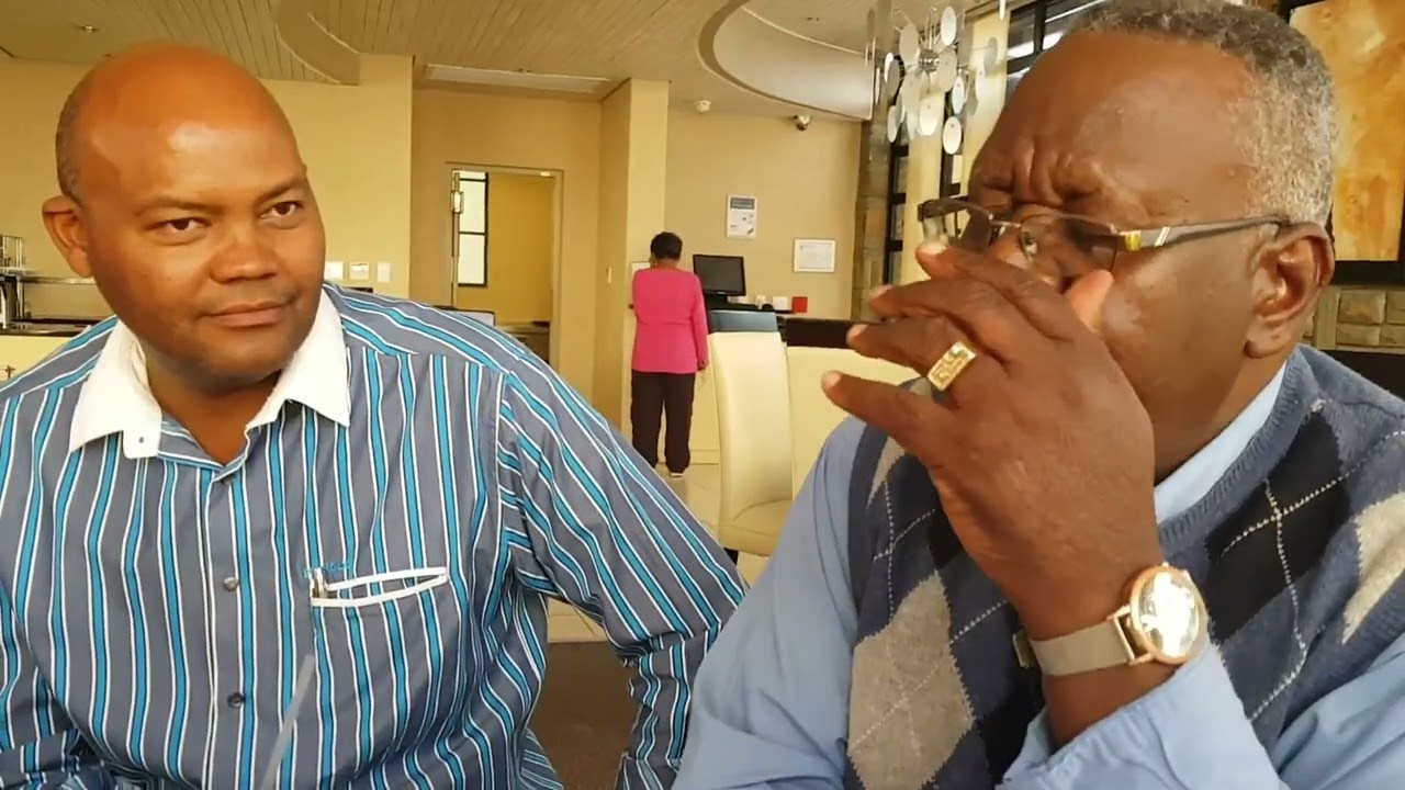 Dr.Kavita and Dr.kaputu in conversation